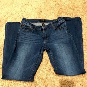 White House Black Market S8 Jeans!